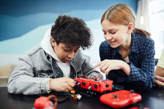 Ways to Start Kids in Robotics